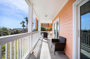 Peachtree Place II C207- Beach Getaway